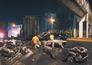 Ataques contra policas y bloqueo golpean a Jalisco