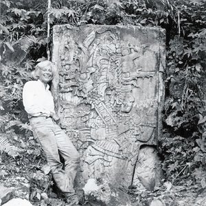Muri� Merle Greene Robertson, decana en estudios sobre mayas