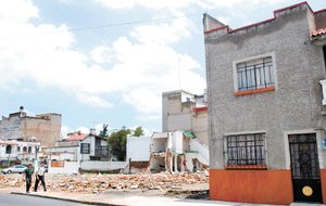 Euzkaro arrasa entre tropiezos Euzkaro arrasa entre tropiezos