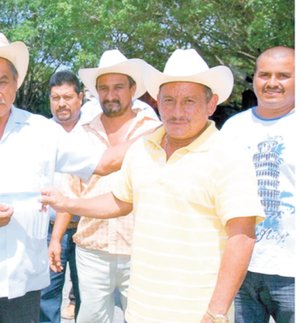 Matan a lder de la CNC en restaurante del DF Matan a lder de la CNC en restaurante del DF