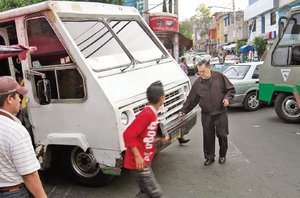 Agotado, modelo de transporte en Microbs Agotado, modelo de transporte en Microbs