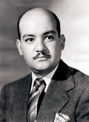 Viaje al corazn del siglo XX, con la msica de Espern Viaje al corazn del siglo XX, con la msica de Espern