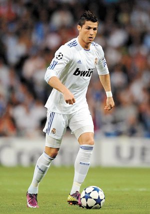 El Universal - Deportes - Messi y yo, Ferrari y Porsche: CR7