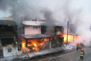 Vuelca pipa en Tabasco y causa tres muertes