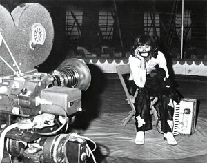 Seguir aqu hasta que Dios me apague la velita Seguir aqu hasta que Dios me apague la velita