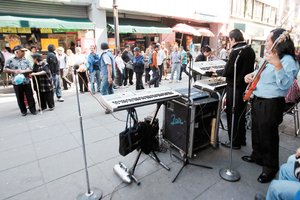 �Se vuelve una pesadilla o�r m�sica todo el d�a�