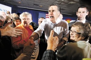 Vinculan a donantes con �zar de los casinos�