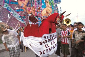 Torito de Petate, fiesta que anuncia la Cuaresma Torito de Petate, fiesta que anuncia la Cuaresma