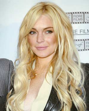 Lohan duda en salir desnuda en película Considera que no es lo mismo posar desnuda en una revista que aparecer sin ropa en una pel?cula