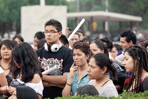 J�venes carecen de �cobijo� legal