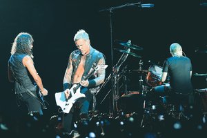 Metallica estalla en el Palacio de los Deportes 