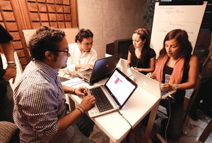 #YoSoy132 rechaza las protestas radicales