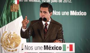 Infundios han enga�ado hasta a FCH, acusa Pe�a