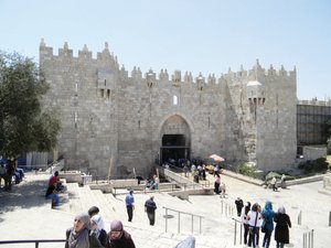 Lista la restauraci�n de murallas de la Ciudad Vieja de Jerusal�n