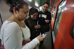 Impulsan la lectura digital en el Metro