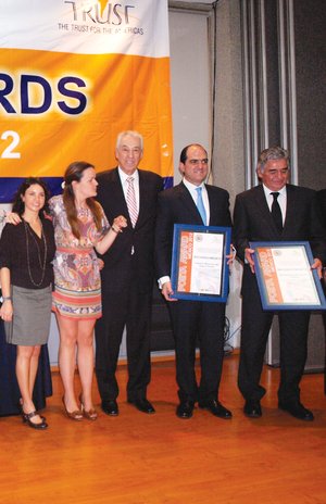 Reconocen al IMSS por la inclusi�n de PCD