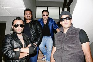 Volovn revive a bandas en espaol Volovn revive a bandas en espaol