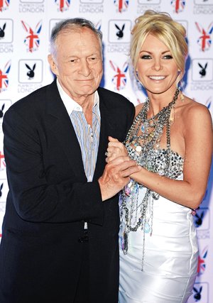 Hugh Hefner se casa a sus 86