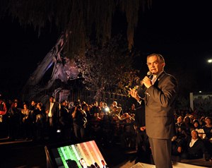 Miguel �ngel Mancera Espinosa encabez� la presentaci�n de la Plaza del �rbol de la Noche Triste