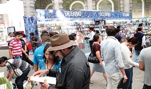 Mucho cine y temas juveniles en la Feria del libro de Miner�a