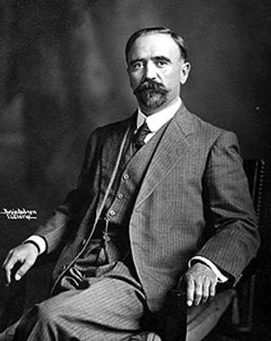 La pieza que llama la atenci�n es el expediente de la autopsia judicial de la muerte de Madero