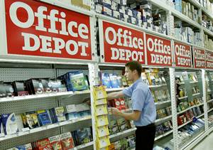 Office Depot report� una p�rdida neta en el �ltimo trimestre del 2012 por un derrumbe del 6 por cien