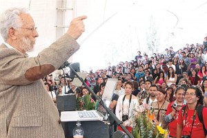 Enrique Dussel, rector interino, dirigi� un mensaje a la comunidad estudiantil de la Universidad Aut