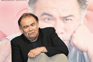 Entre la Trevi y <i>Tres tristes tigres</i>