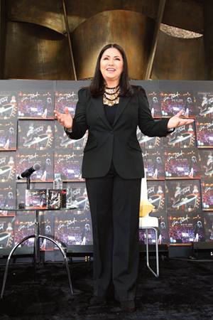 Ana Gabriel regresa con dos discos para su p�blico