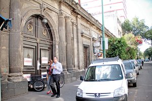 Clausuran �rodeo� por falta de permiso