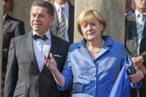 La canciller alemana Angela Merkel y su marido Joachim Sauer llegan a la inauguracin del Festival d