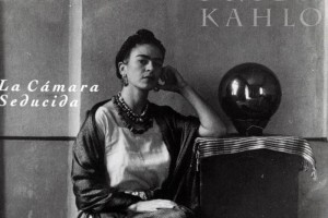 La vida de grandes personajes, como Frida Kahlo, han sido la base para el argumento de varias obras 