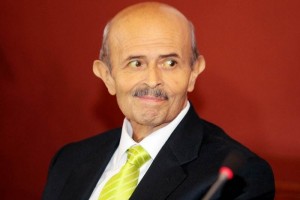 En una sesi�n extraordinaria que se prolong� hasta por cuatro horas, la mayor�a del PRI en el congre