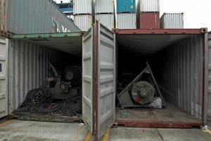 Aspecto de las piezas de armamento encontradas por autoridades panameas en un buque que transportab