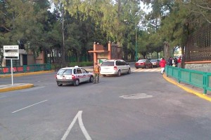Vigilancia discreta en Hospital Militar