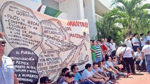 Condicionan pago a maestros en Oaxaca