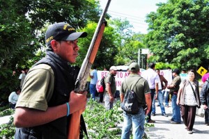 La reunin se realiza tras bloqueos en la Costa Chica de Guerrero