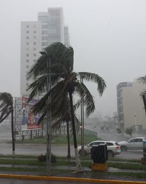 Veracruz por depresin tropical que evolucionar esta noche mantien vientos de 45 km x hr