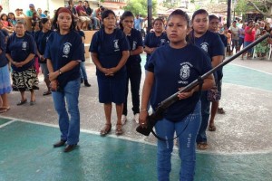 Se conforma el primer grupo de mujeres de la polica comunitaria en la comunidad de Xaltianguis