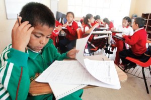 El equipo de basquetbol triqui opt� por la escuela �Vicente Guerrero� porque no suspende clases