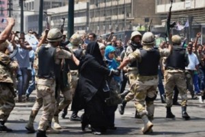 Ejrcito egipcio dice que confrontar la violencia