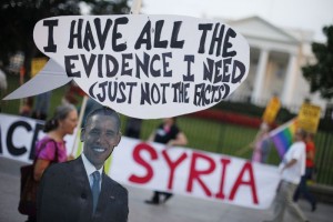 Manifestacin contra una intervencin armada de Estados Unidos en Siria, afuera de la Casa Blanca