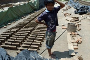  Hijos de jornaleros, grupo vulnerable en M�xico: Unicef