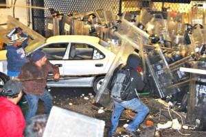 Enfrentamiento en San Lzaro deja 20 federales heridos