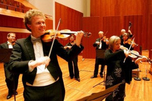La Orquesta Barroca de Friburgo, originaria de Alemania, surgi en 1985 integrada por estudiantes de
