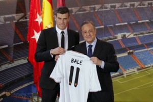 Gareth Bale ya mostr su camiseta nmero 11 con el Real Madrid