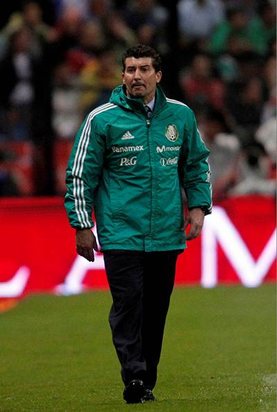 La Femexfut puso a cargo del Cuerpo T�cnico a Luis Fernando Tena