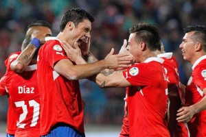 Chile vence a Venezuela y da un paso ms Chile gole a Venezuela y se puso tercero en la eliminatoria sudamericana.