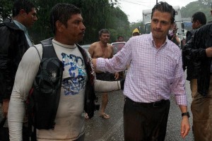 El presidente Pea visit ayer a damnificados en Chilapancingo y Acapulco