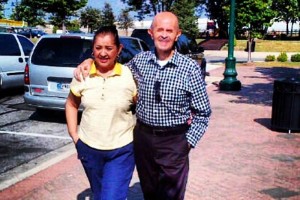 En una de las im�genes difundidas por su hijo a trav�s de redes sociales, se observa a Vallejo Figue